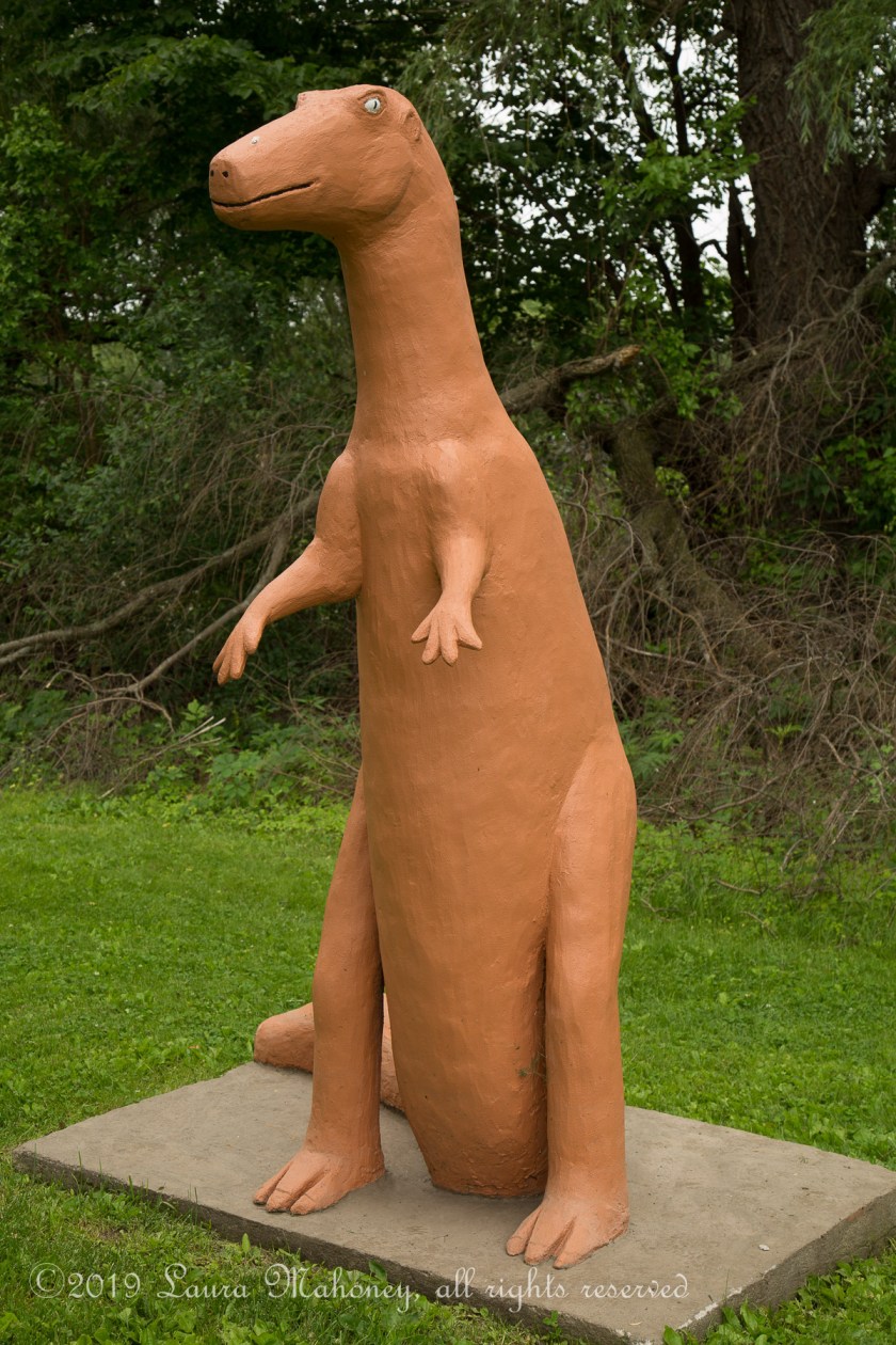 Praire Moon Sculpture Garen-2749